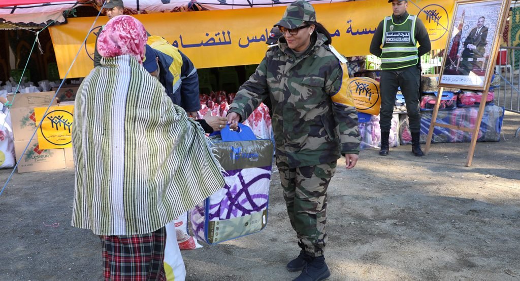 Aide humanitaire distribuée par la Fondation Mohammed V pour la solidarité.