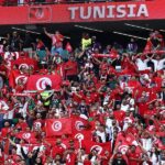 Les joueurs de la Tunisie célèbrent leur premier but face à l'Ouganda.