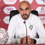 Le sélectionneur national du Maroc, Walid Regragui, lors d'une conférence de presse.