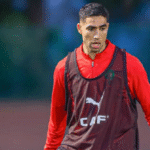 L'entraîneur national Walid Regragui et le joueur Achraf Hakimi.