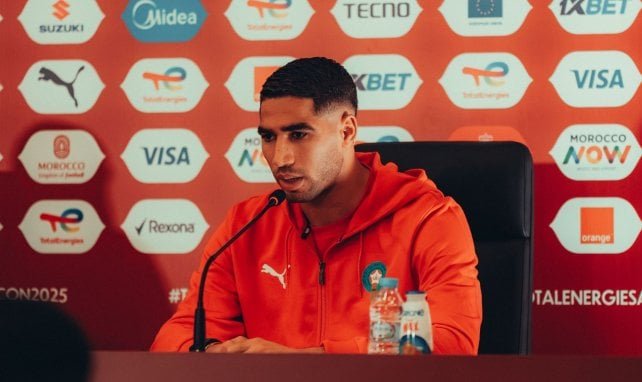 L'international marocain Achraf Hakimi en action avec l'équipe nationale.
