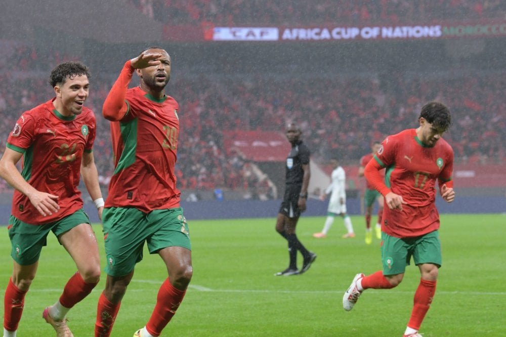 Les joueurs du Maroc célèbrent leur victoire face aux Comores.