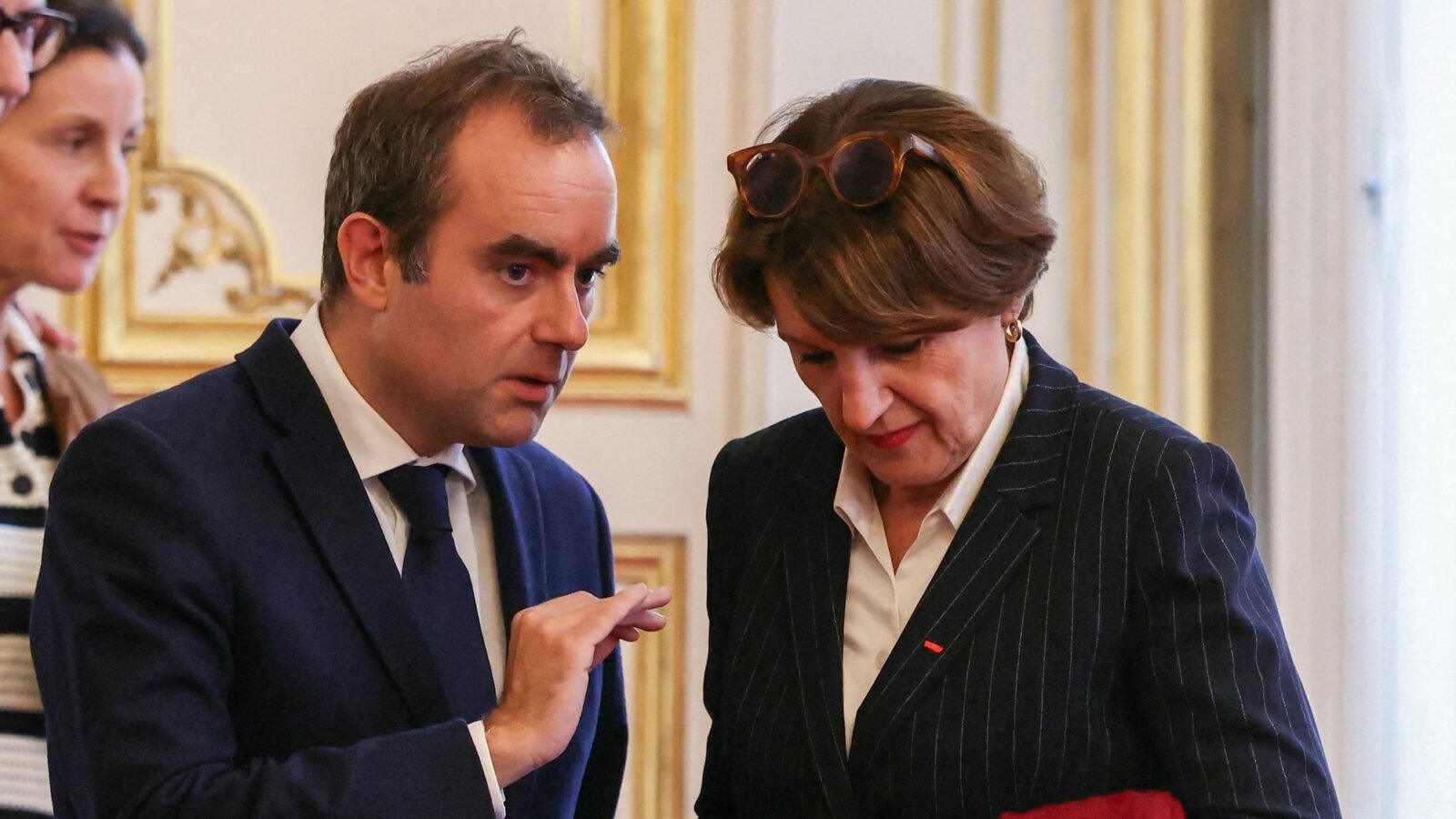 « Le dialogue est permanent » : dermatose, Mercosur, PAC… L’exécutif tente de contenir la nouvelle fronde agricole 3 Les agriculteurs manifestant contre la maladie bovine et l'accord de libre-échange.