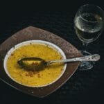 زيت الزيتون على الريق