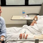 صورة أحمد الأحمد في شاطئ بونداي.