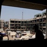 نشرة إخبارية: من غزة إلى كأس أمم إفريقيا وشخصيات تحت المجهر 8 مجموعة صور تمثل أبرز الأحداث المتنوعة في النشرة الإخبارية