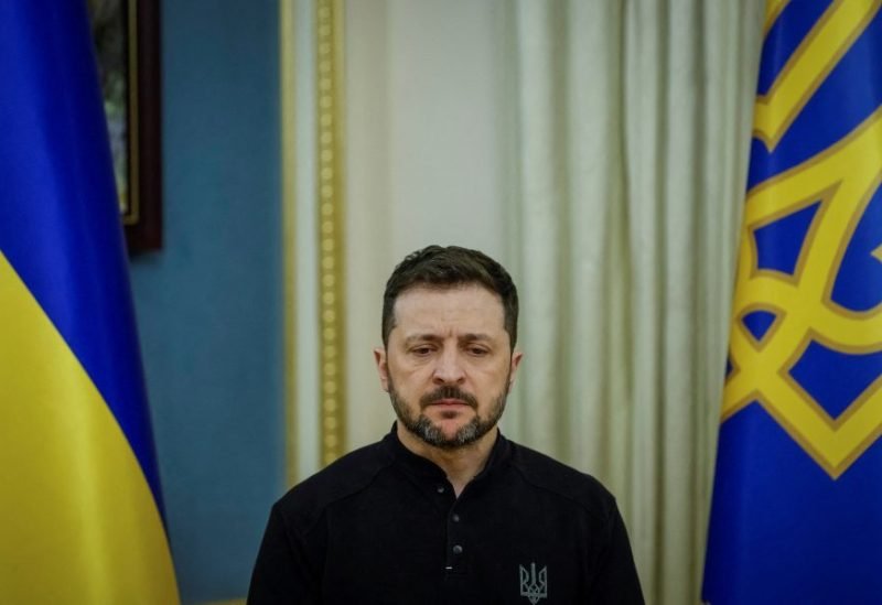 صورة للرئيس الأوكراني فولوديمير زيلينسكي مع رئيس وزراء كندا مارك كارني.