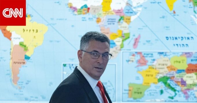 صورة لوزير الخارجية الإسرائيلي جدعون ساعر يعلق على رفض الخارجية الفلسطينية "الاعتراف بصومالي لاند".