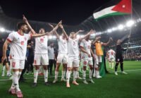 لقطات من المباراة بين الأردن وسعوديا في نصف نهائي كأس العرب.