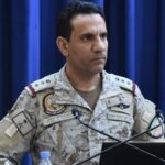 شعار منصة إكس (تويتر سابقًا) مع صورة للمتحدث باسم التحالف في اليمن، اللواء تركي المالكي.