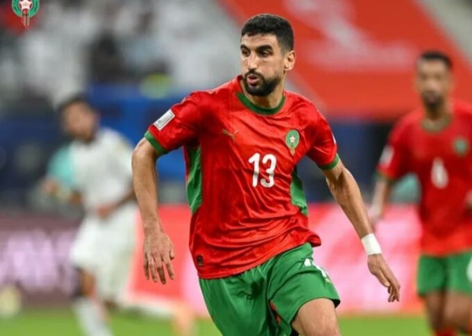 صورة للاعب وليد الكرتي مع منتخب المغرب