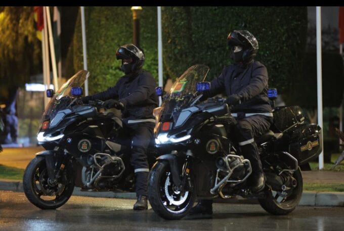 قوات خاصة على دراجات نارية، تعمل على ضمان أمن المونديال الإفريقي بالمغرب.