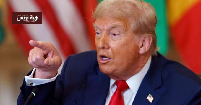 صورة للرئيس الأمريكي دونالد ترامب يُحاور الجالية الصومالية في ولاية مينيسوتا.