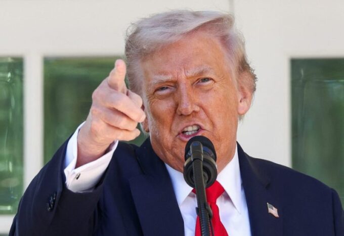 صورة للرئيس الأمريكي دونالد ترامب.