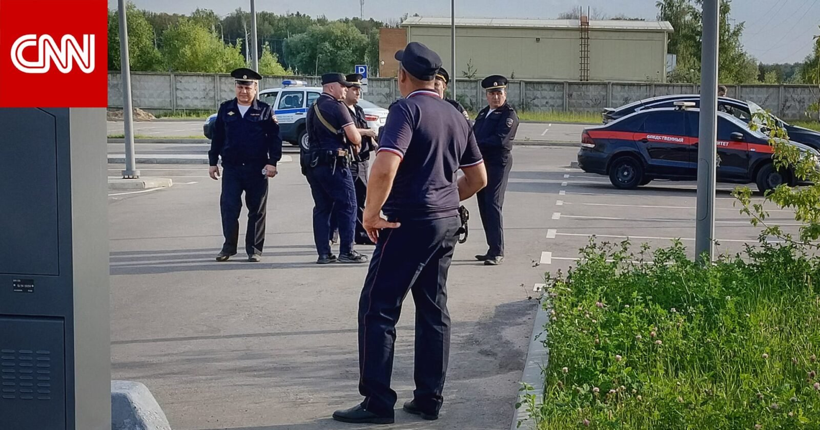 صورة لسيارة متضررة من تفجير سيارة مفخخة في موسكو.