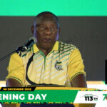 وصف الصورة: صورة لرئيس جنوب أفريقيا سيريل رامافوزا يؤكد على دعم الحكم الذاتي تحت السيادة المغربية في الصحراء الغربية.