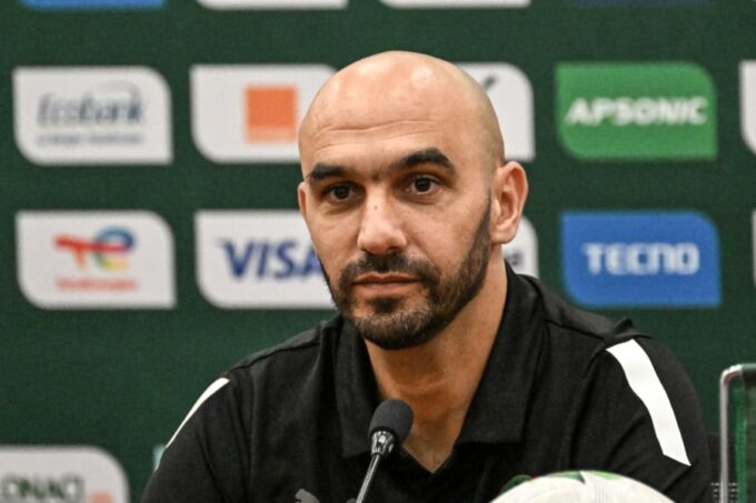 صورة للاعب حكيمي يتدرب مع الفريق الوطني المغربي.