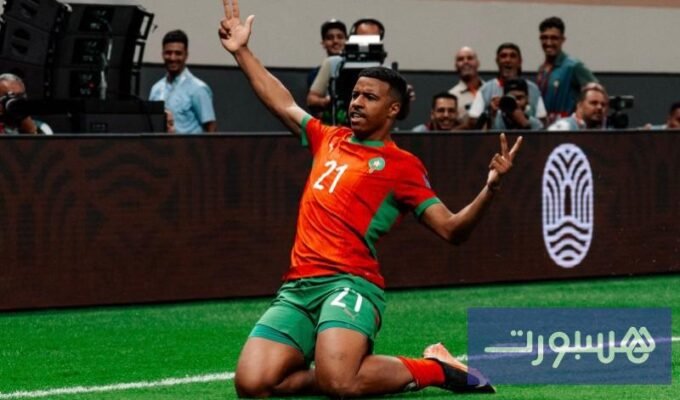 اللاعب حمزة إيغامان في تدريبات المنتخب المغربي استعدادًا لكأس أمم إفريقيا