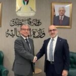 صورة لقطاع غزة في حالة تدمير.