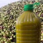 صورة لزيت الزيتون.