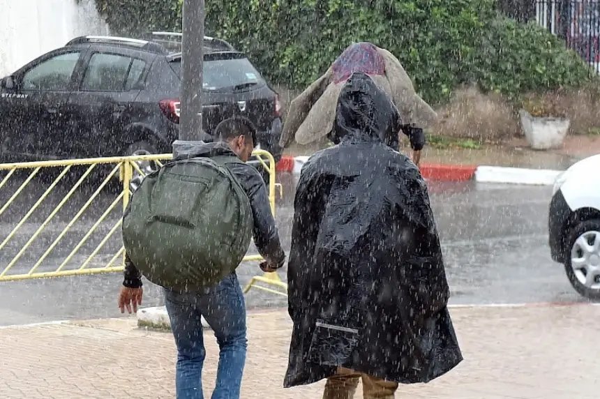 خريطة الطقس في المغرب تظهر مناطق الأمطار والثلوج وانخفاض درجات الحرارة ليوم الثلاثاء