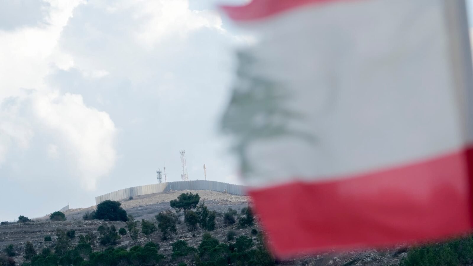 ** صورة لقاء رئيس الجمهورية اللبنانية جوزف عون وفد سفراء وممثلي بعثات مجلس الأمن الدولي.