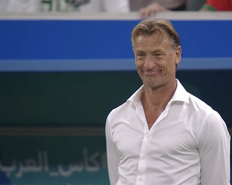 ** صورة لرونار خلال مباراة المنتخب المغربي.