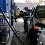 هل من تفسير لهذا النهب..