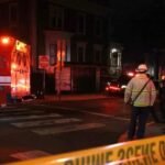 Étudiants en deuil sur le campus de l'université Brown.