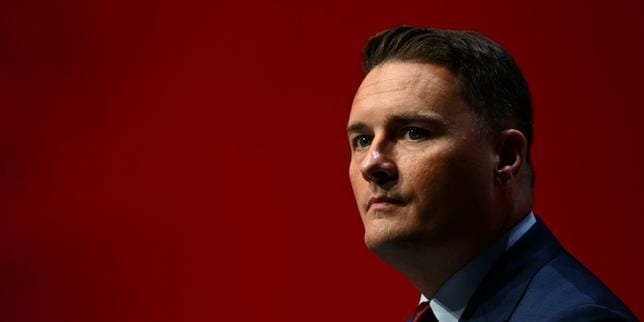 Médecins résidents en grève pour des salaires et des formations plus élevés.