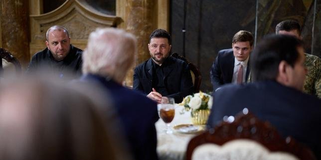 Texte Alt : "Guerre en Ukraine, garanties de sécurité proposées par les États-Unis"