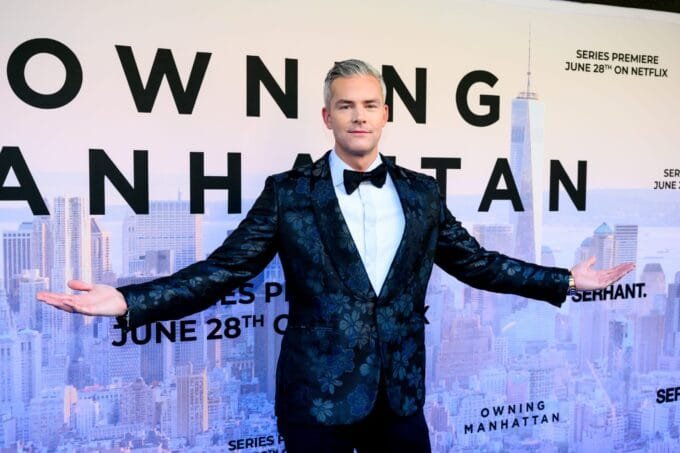 Ryan Serhant shaking hands with a client