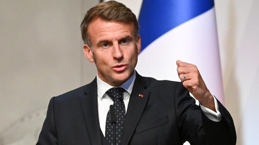 ماكرون: نيجيريا طلبت من فرنسا
