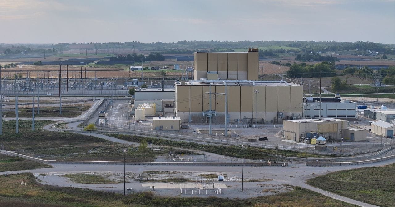 Alt text for the image: "Google's data center in Council Bluffs, Iowa"