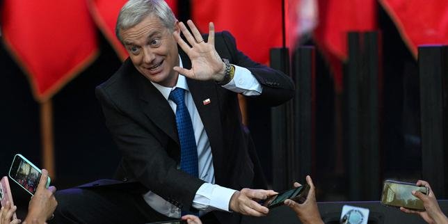 Candidat à la présidence chilienne José Antonio Kast, du Parti républicain, lors de son dernier meeting à Temuco (Chili), le 11 décembre 2025.