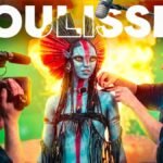 ### Les acteurs Sam Worthington et Stephen Lang en costume de scène.