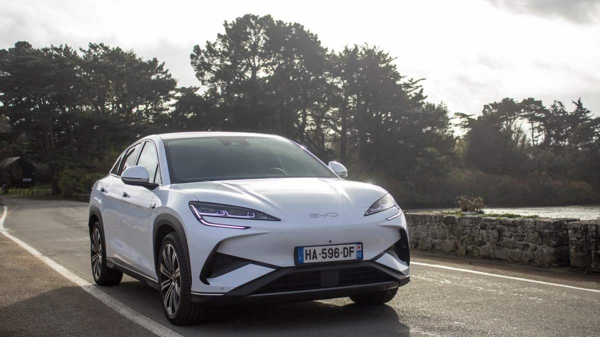 Batterie de voiture électrique, garantie, assurance, qualité, sécurité, confiance, BYD, Europe, transport, environnement.