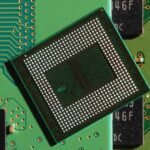 Illustration of memory chips or a circuit board with AI elements, symbolizing the global memory shortage and AI's impact.