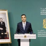 Maroc: L'Aide Sociale Directe Étendue à 390 000 Veuves, un Pilier de l'État Social 6 Une femme âgée marocaine souriante, symbolisant les veuves bénéficiaires du programme d'aide sociale directe du gouvernement.