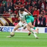 Scène de liesse des joueurs sénégalais après leur victoire en finale de la CAN 2025 contre le Maroc.