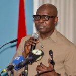Abdoulaye Fall, président de la Fédération sénégalaise de football, s'exprimant lors d'une conférence de presse.