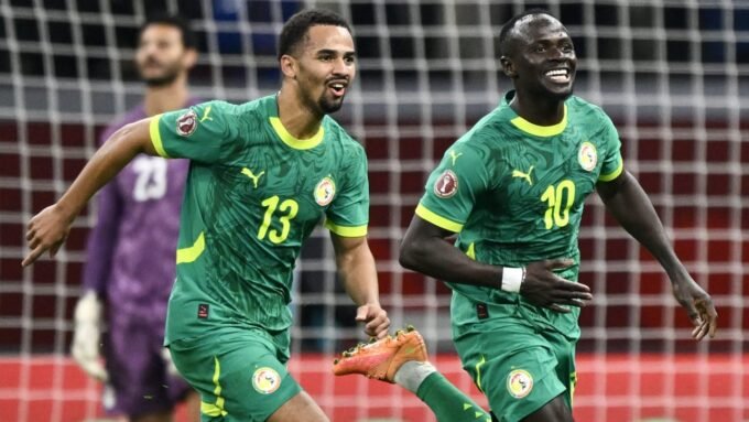 Sadio Mané, attaquant sénégalais, célébrant son but victorieux contre l'Égypte en demi-finale de la CAN 2025.