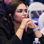 Carte illustrant les flux commerciaux entre le Maroc et la Chine, avec des produits marocains symbolisés par des flèches vers la Chine.