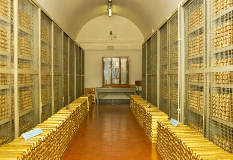 صورة لسبائك الذهب ترمز للملاذ الآمن في الأسواق المالية