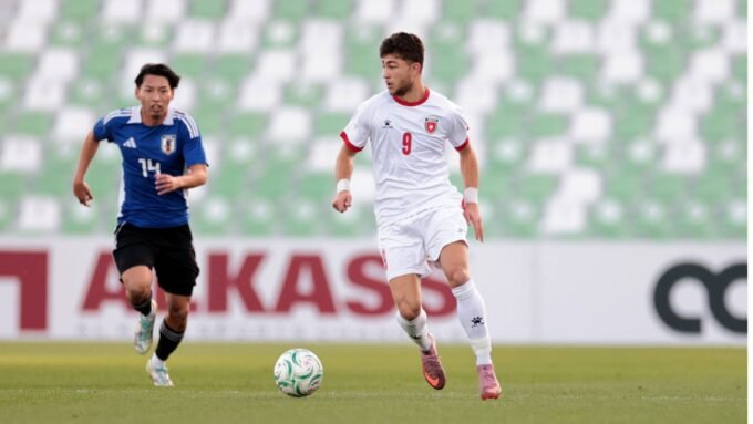 لاعبو المنتخب الأولمبي الأردني خلال إحدى المباريات التحضيرية