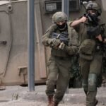 جنود إسرائيليون في محيط حي الجعبري بالخليل بعد حادث إطلاق نار