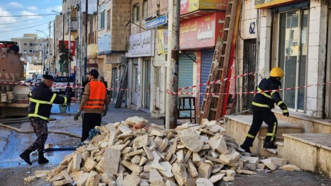 شارع الأحوال المدنية في مادبا بعد إعادة فتحه