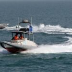 صورة لسفينة في ميناء بندر عباس الإيراني، حيث يتابع المسؤولون المصريون قضية احتجاز بحارة