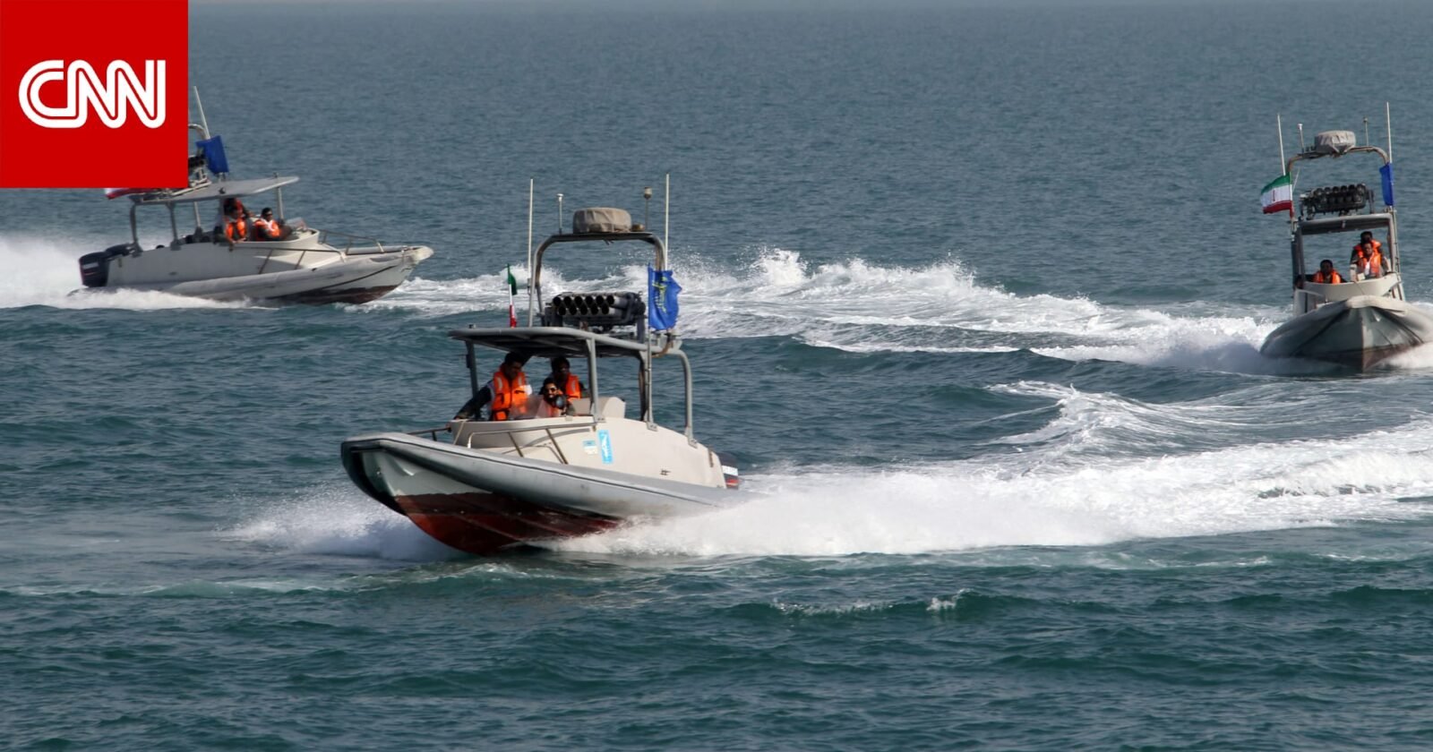 صورة لسفينة في ميناء بندر عباس الإيراني، حيث يتابع المسؤولون المصريون قضية احتجاز بحارة