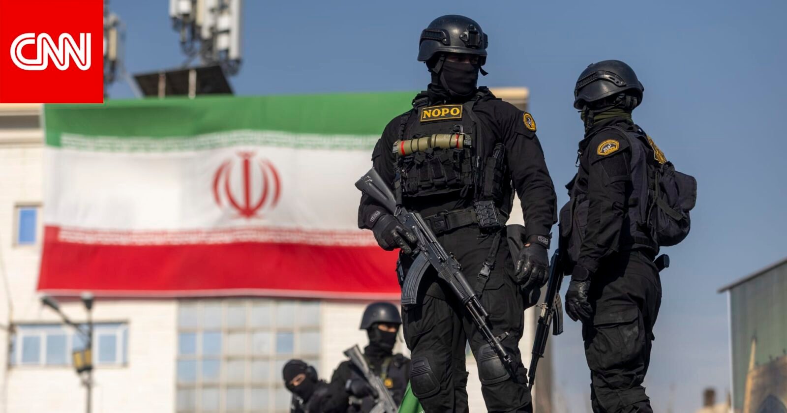 صورة توضيحية لشبكة الإنترنت في إيران أو شاشة حاسوب تظهر قيود الاتصال